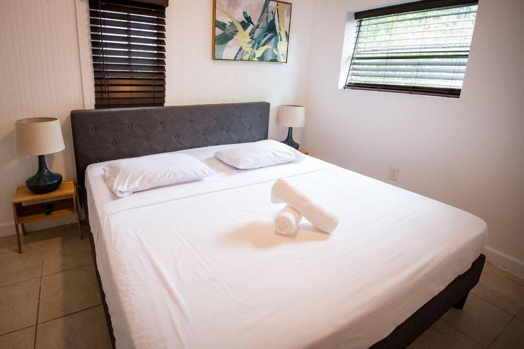 3 Bedroom Miami Home 15 Minutes To The Beach Zewnętrze zdjęcie